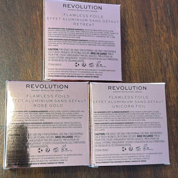 Revolution Makeup Flawless Foils Eye Shadow 3 Pack Gold, Pink, White - Picture 5 of 5